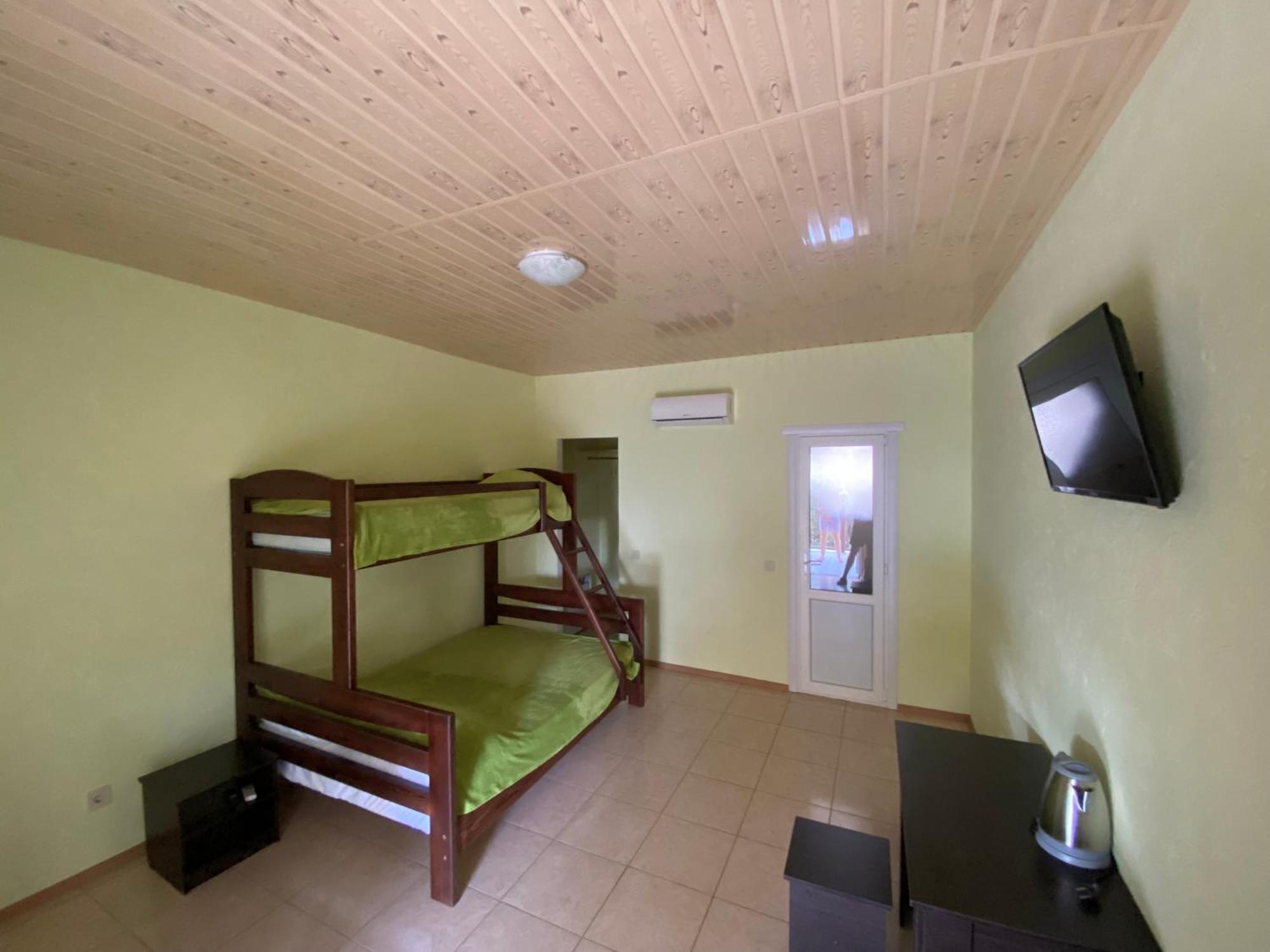 More Nadezhd Hotel Sanzhiika Buitenkant foto