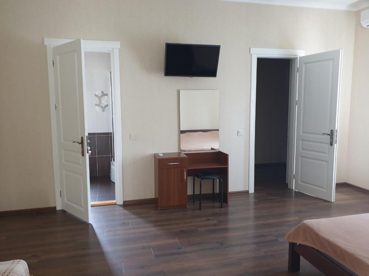 More Nadezhd Hotel Sanzhiika Buitenkant foto
